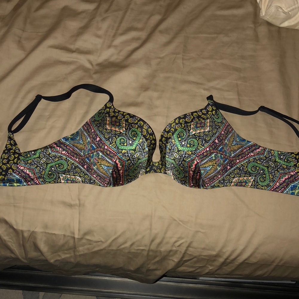Very Sexy Victoria’s Secret bra size 34C